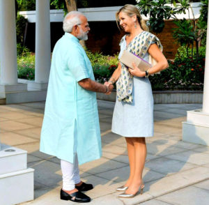 The-Prime-Minister-Narendra-Modi-meeting-the-Queen-Maxima-of-the-Netherlands-in-New-Delhi-on-May-28-2018.-300x294 महारानी मैक्सिमा से मिले पीएम नरेन्‍द्र मोदी