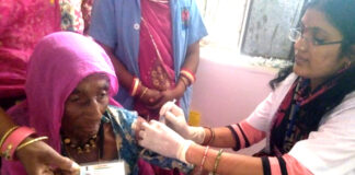105-year-old Surji Devi and 101-year-old Haji Hussain got the vaccine