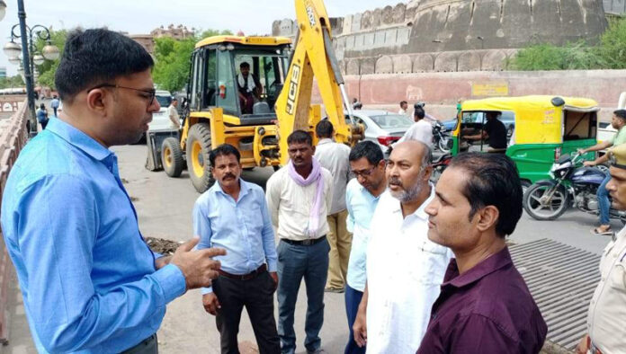 Collector expresses displeasure over cleaning system of drains