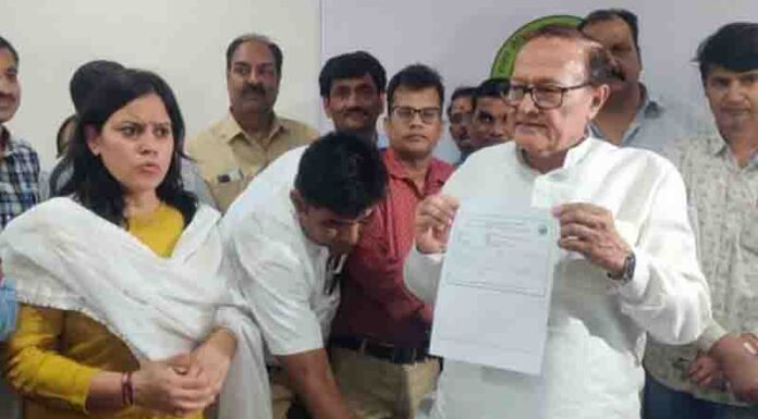 Education Minister Dr. Kalla released the results of class VIII and V