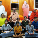 Shrimad Bhagavad Gita-Gyan-Quiz winners were rewarded in Shivbari