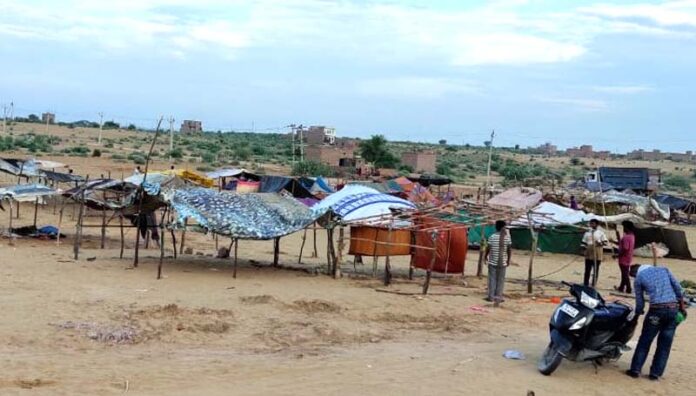 280 families living in slums along the highway got their land in Chakgarbi-1
