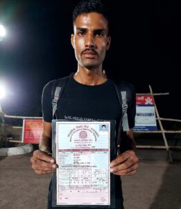 Arrested-the-one-who-came-with-fake-marksheet-of-class-10-in-army-recruitment-261x300 सेना भर्ती में दसवीं की फर्जी मार्कशीट का इस्‍तेमाल, एक को पकड़ा