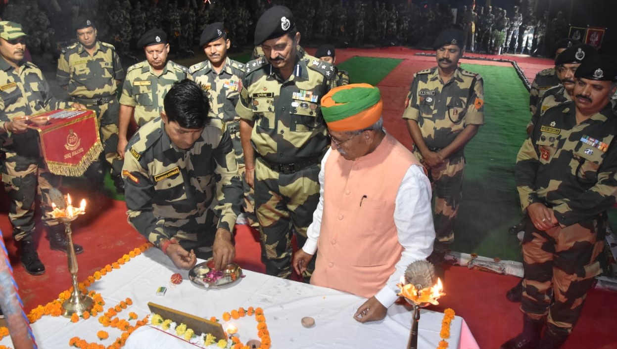 Border guards wish Diwali