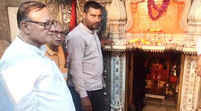 Education Minister visited Karni Mata temple