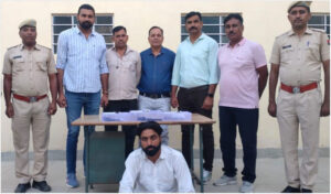 Ramswaroop Bishnoi arrested with three pistols-1