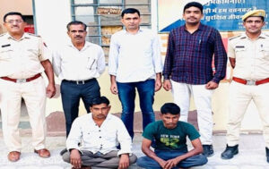 Shyam-and-Dharamveer-arrested-for-stealing-batteries-from-parked-vehicles-1-300x189 खड़ी गाडि़यों से बैटरियां चुराने वाला श्‍याम व धर्मवीर गिरफ्तार