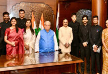 IAS trainees of the year 2022 batch met the Governor