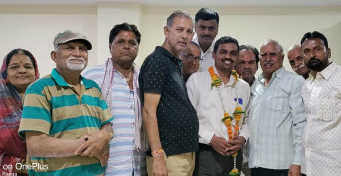 Bikaner's religious travel group was felicitated in Ujjen, the city of Mahakal-3
