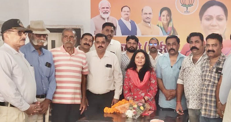 Kshatriya Sabha honored BJP candidate Siddhi Kumari