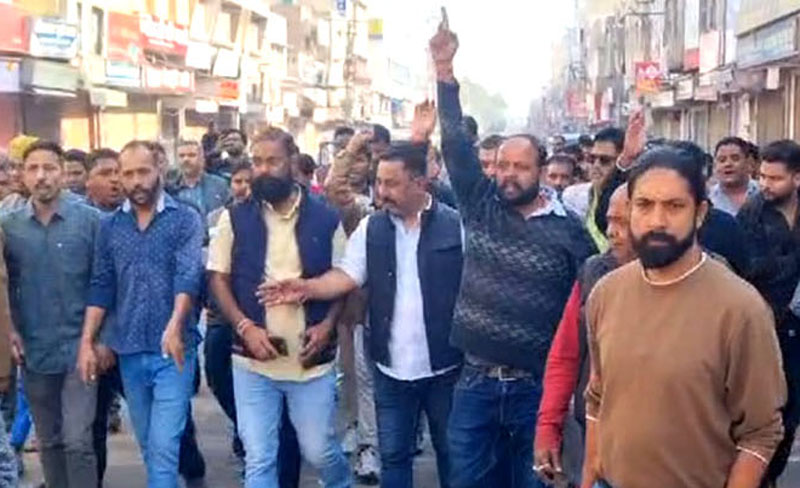 Bikaner remained closed in protest against the murderer, warned to arrest the accused within 24 hours