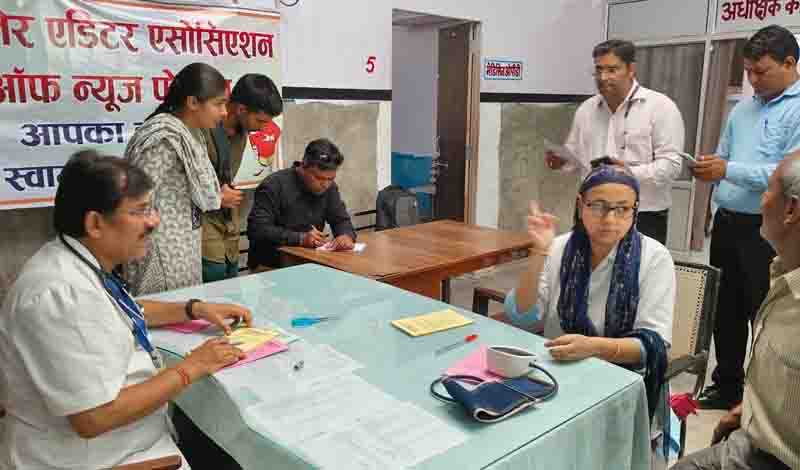 40 journalists and their family members got their health checkup done in a free medical camp