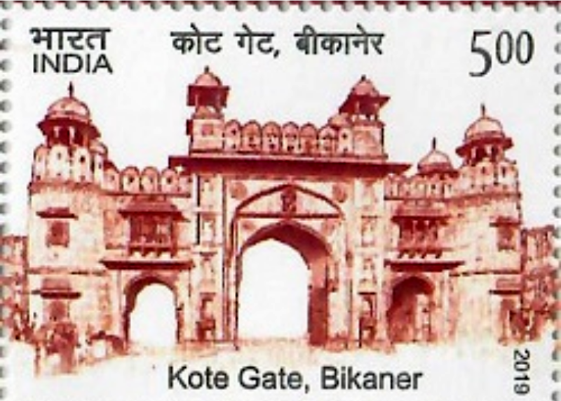 कौन ले गया ? नत्थूसर गेट, जस्सूसर गेट, शीतला गेट और गोगा गेट के किवाड़