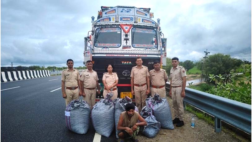 106 kg illegal poppy husk seized in Deshnok, truck driver arrested - Copy