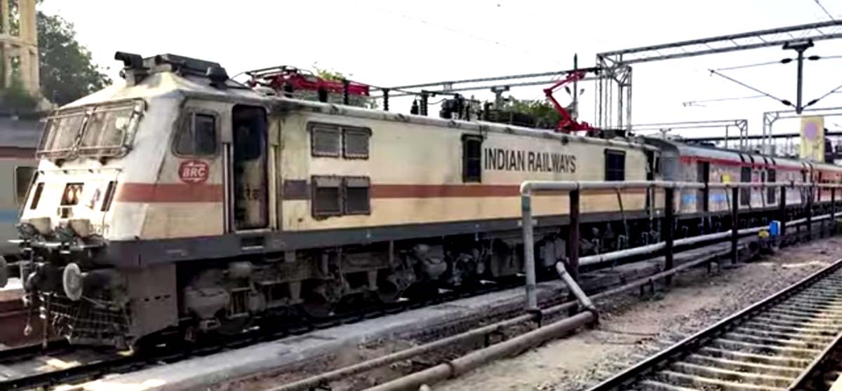 Two more trains will be operated with electric engines on Bikaner Railway Division