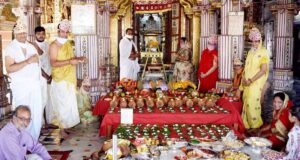 Ashtotar Vrihad Shanti Snatra Puja completed in Bhandashah Jain Temple