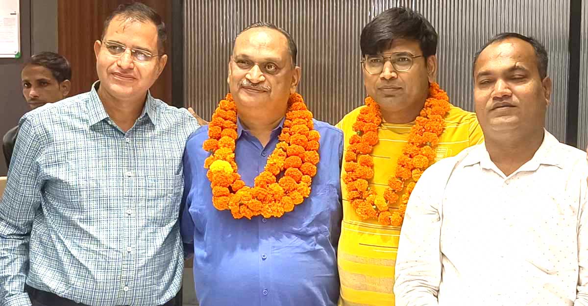 Sunil Chamdiya will become the president and Vipin Laddha will become the secretary of Rotary Royals