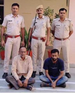 Two-accused-arrested-for-duping-airman-of-Rs-30.40-lakh-online1-242x300 वायु सैनिक से ऑन लाइन 30.40 लाख रुपये ठगने के दो आरोपी गिरफ्तार