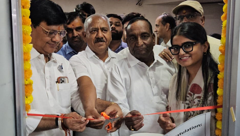 Inauguration of Physiotherapist Dr. Apoorva Bissa's chamber