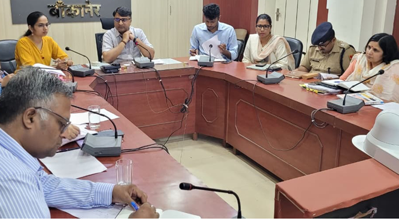 Review meeting of the Sampark Portal held under the chairmanship of the District Collector.