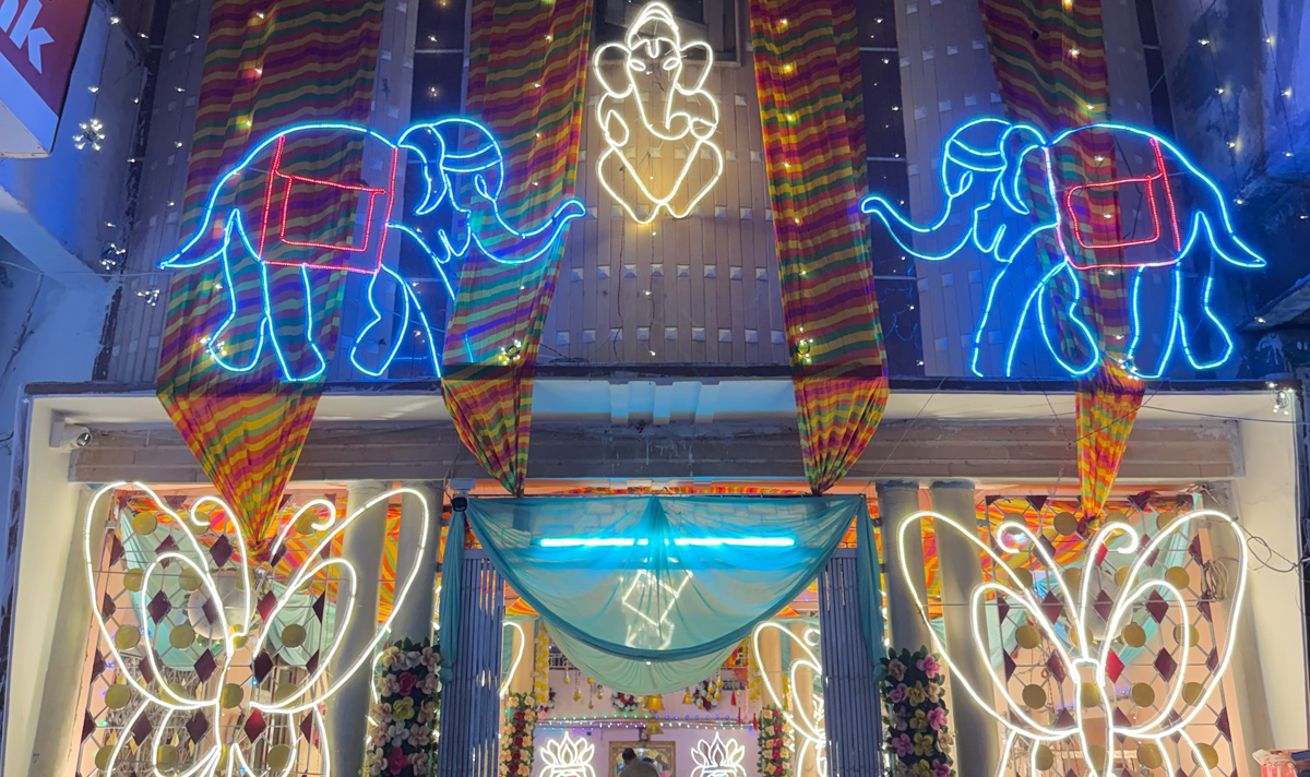 The Ganesh idol will be anointed with Panchamrit, and vibrant tableaux will be displayed.