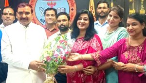 Vice-Chancellor Dr. Meghna Sharma directs the early completion of the pending CAS process for teachers.