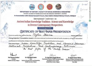 Dr. Meghna receives Best Online Research Paper Award.